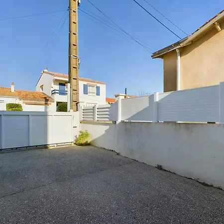 Pour 4 Avec Balcon Et Terrasse