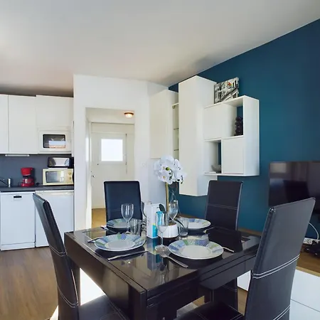 Pour 4 Avec Balcon Et Terrasse Les Sables-dʼOlonne