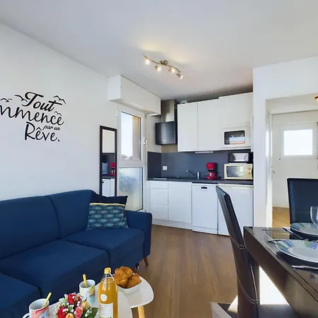 Pour 4 Avec Balcon Et Terrasse Apartamento *