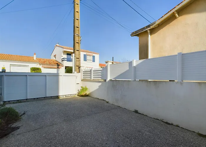 Pour 4 Avec Balcon Et Terrasse