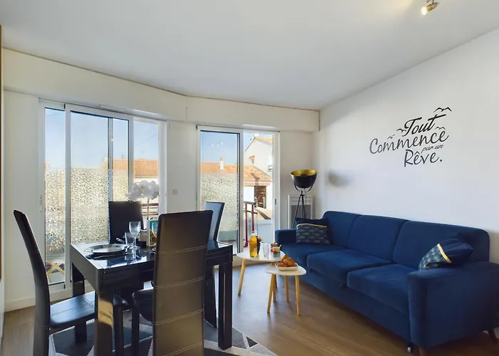 Pour 4 Avec Balcon Et Terrasse Les Sables-dʼOlonne